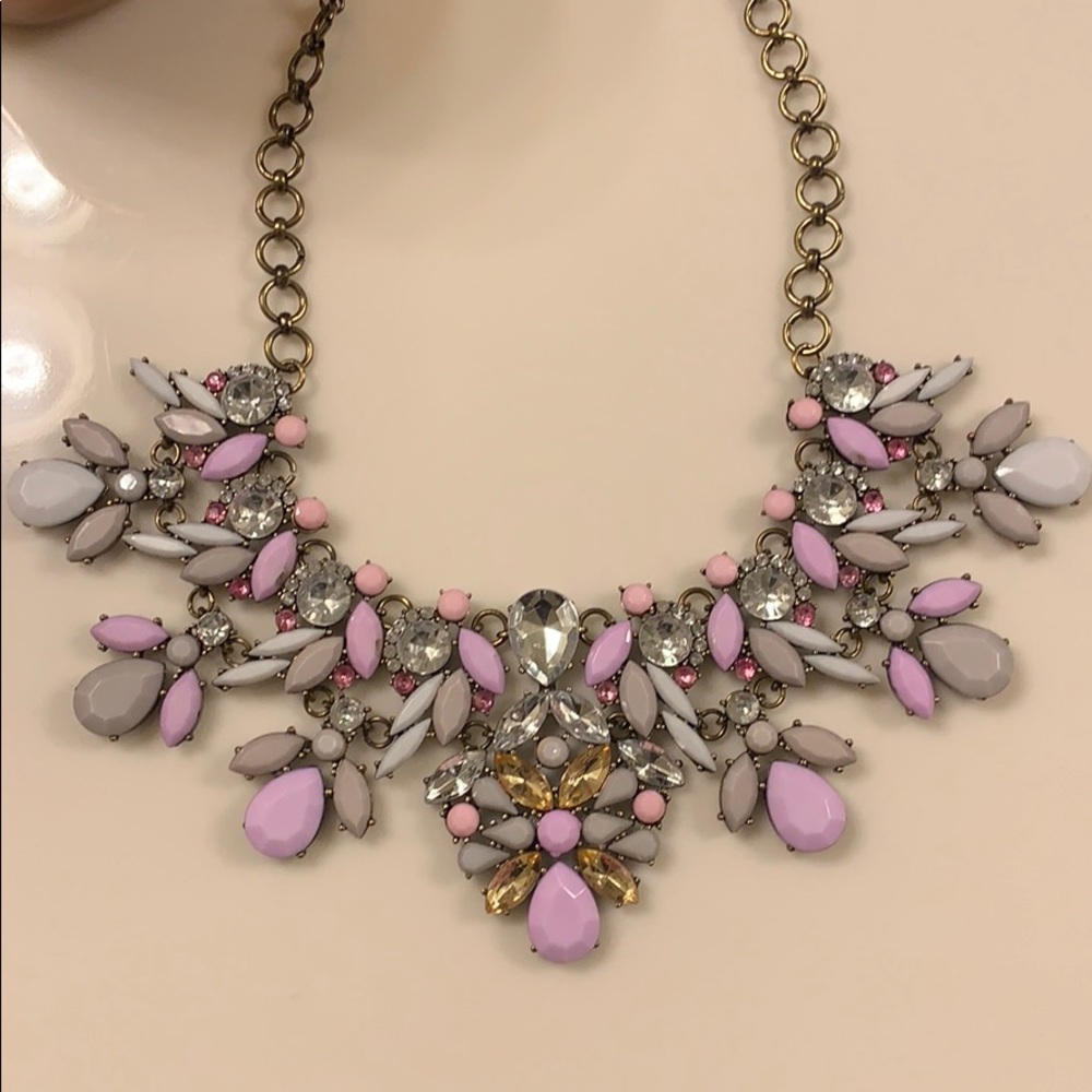 Bib necklace - Picture 2 of 2